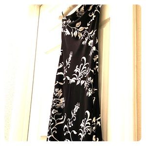 Dress, Strapless, Sexy Date Night, Black and White, MIDI Length, Stretch,